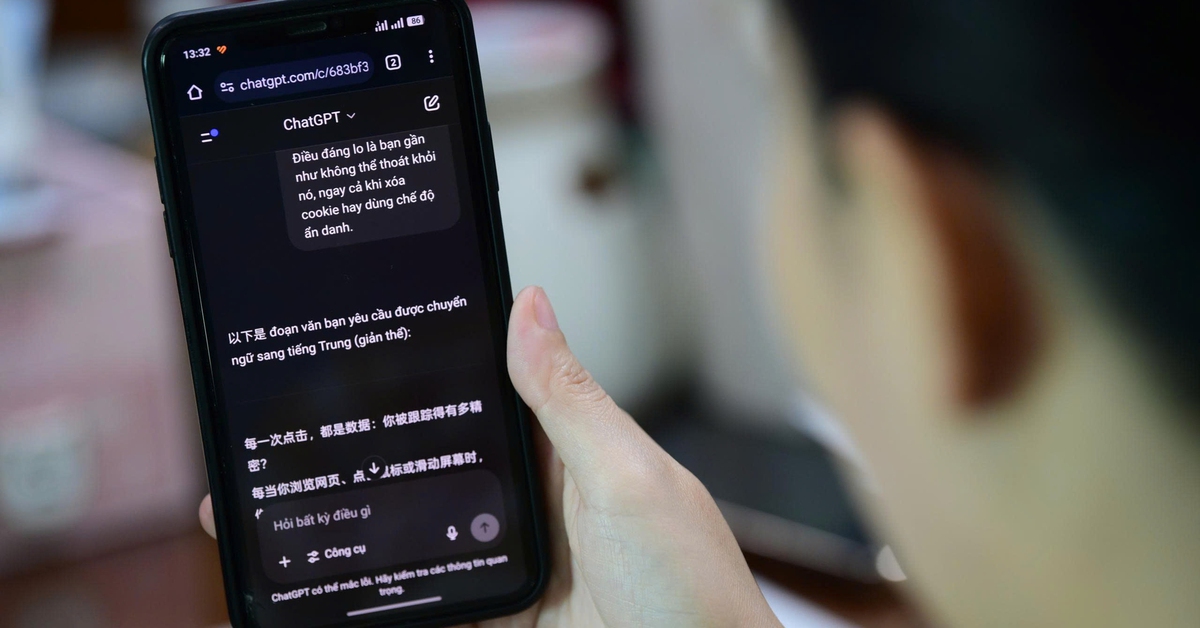 Dùng AI thay phiên dịch viên