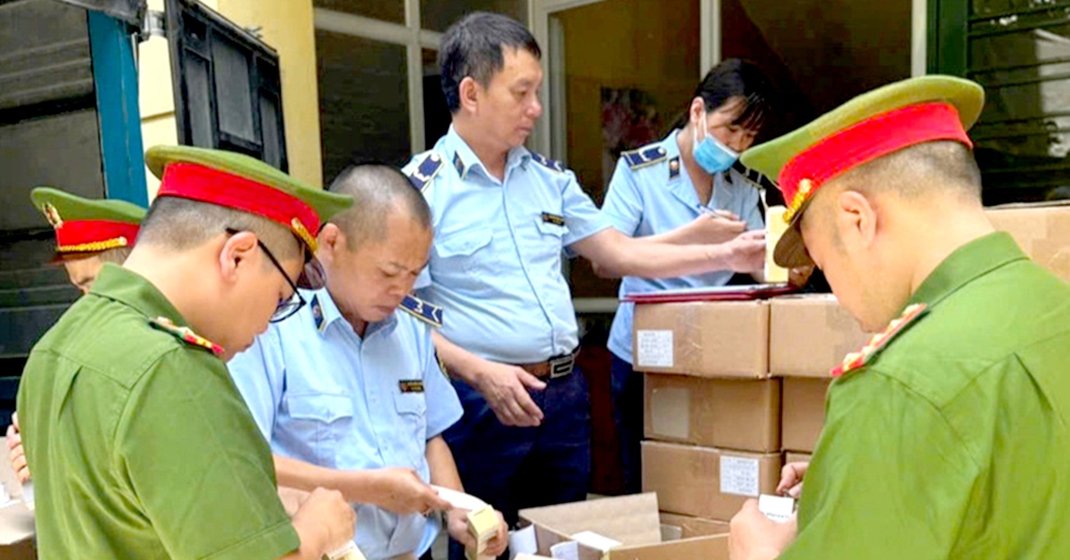 Trị hàng giả: Hãy siết chặt quảng cáo và minh bạch thông tin