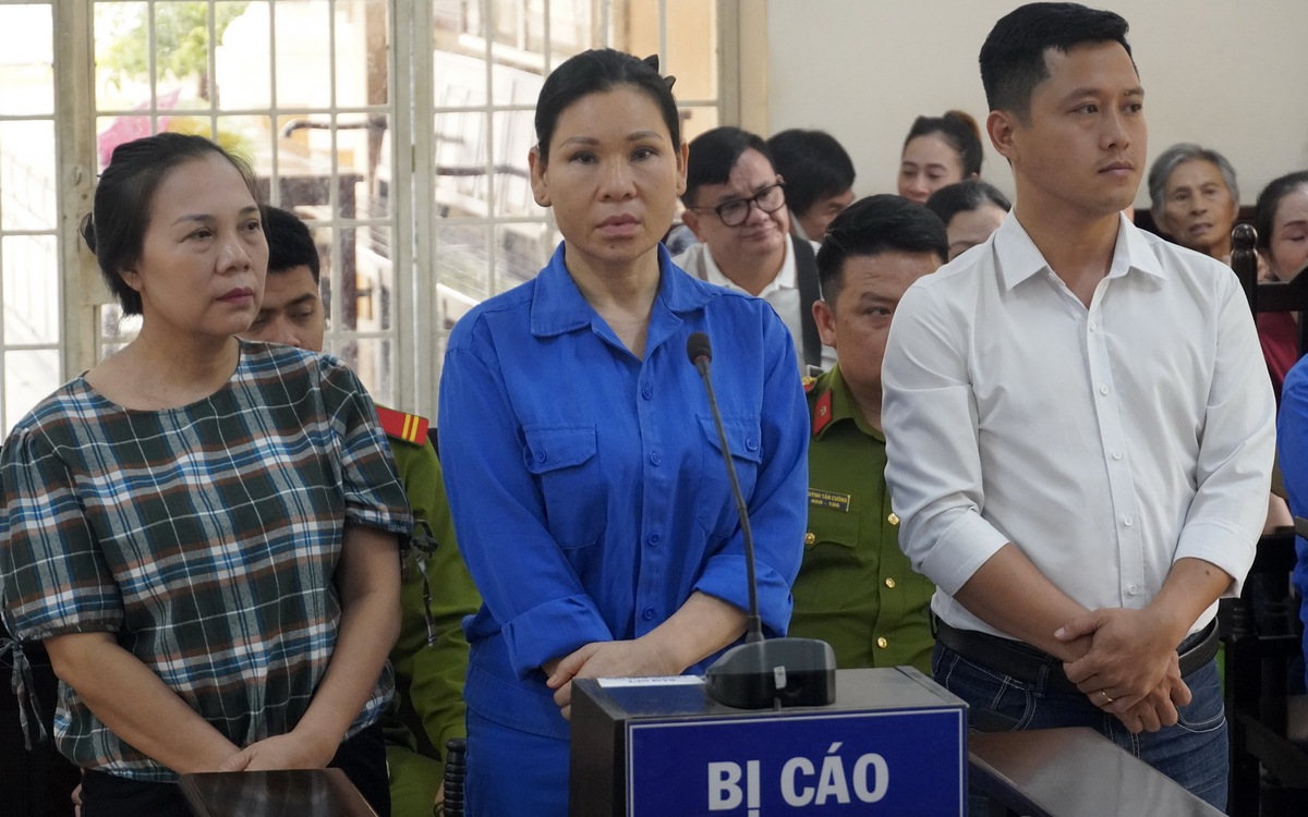 Xét xử ‘nữ đại gia Vũng Tàu’ cho vay gần 1.000 tỉ đồng lãi nặng và rửa tiền