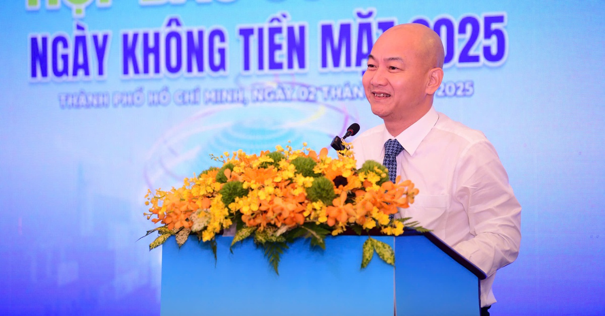 Làm đẹp, chữa bệnh, săn hàng hàng hiệu khuyến mãi đến 100% với thanh toán không tiền mặt