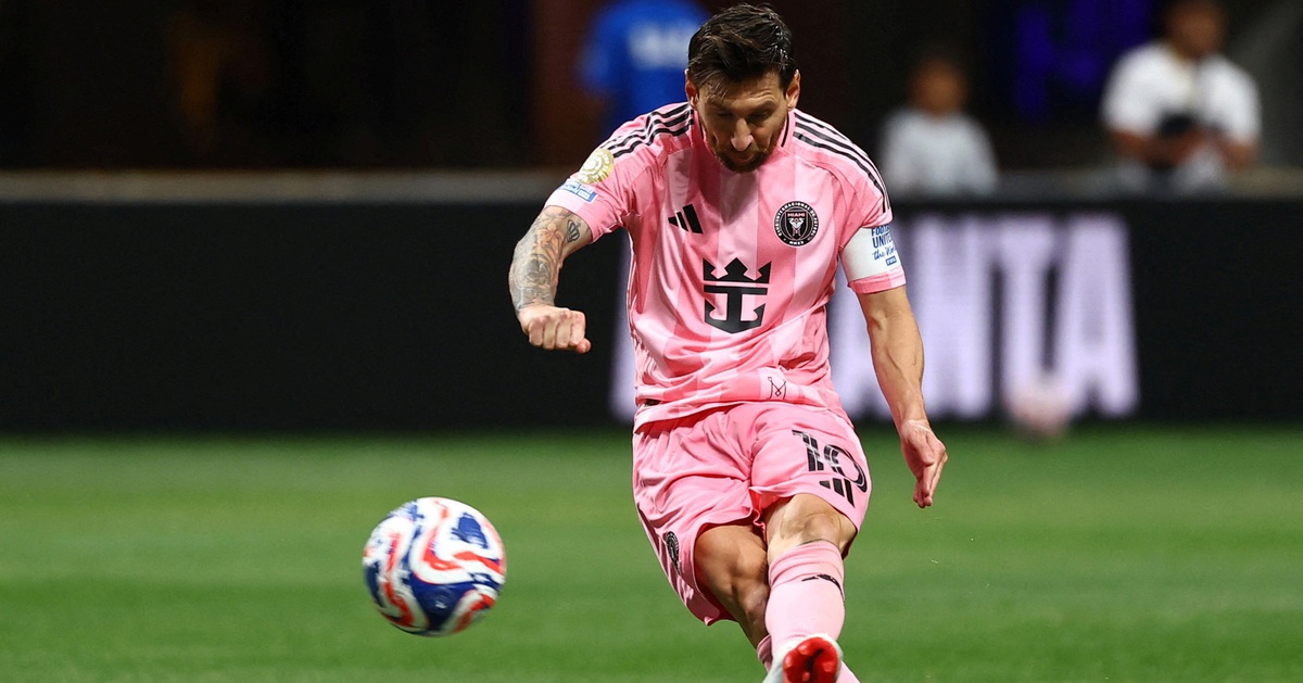 Video: Chiêm ngưỡng siêu phẩm sút phạt đẳng cấp của Messi trước Porto Video: Chiêm ngưỡng siêu phẩm sút phạt đẳng cấp của Messi trước Porto