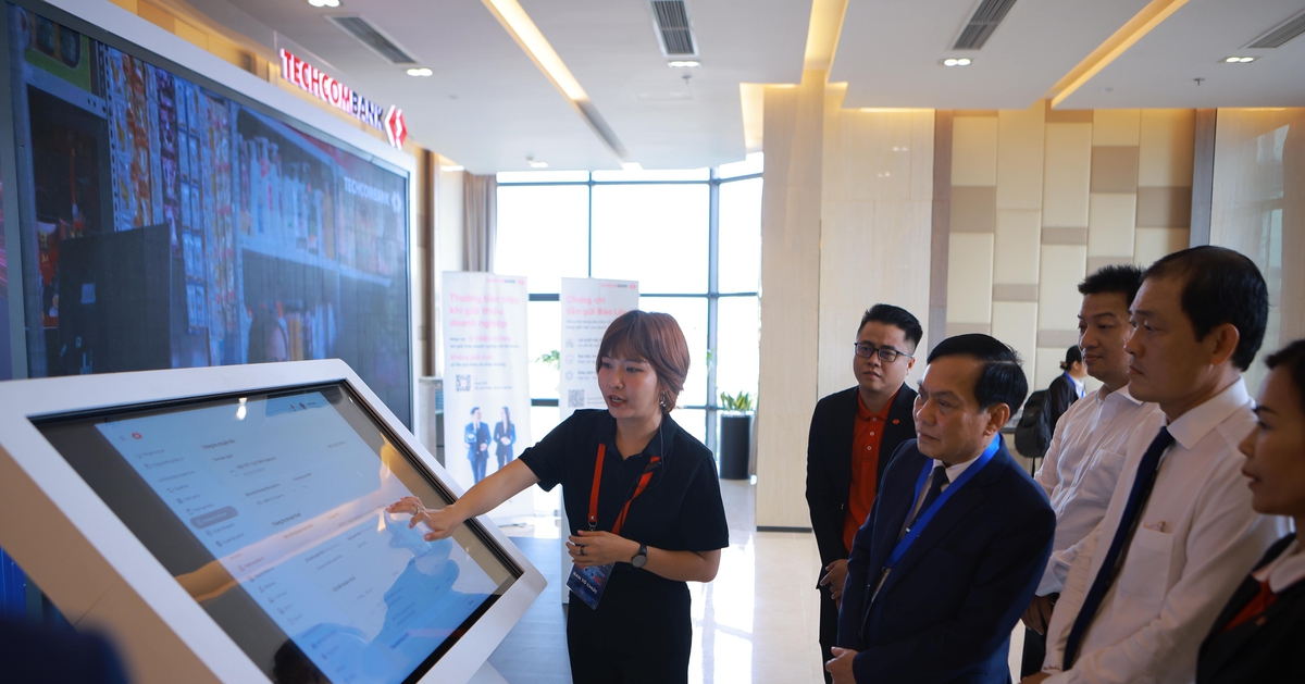 Techcombank đồng hành cùng chuyển đổi số cùng doanh nghiệp Cần Thơ