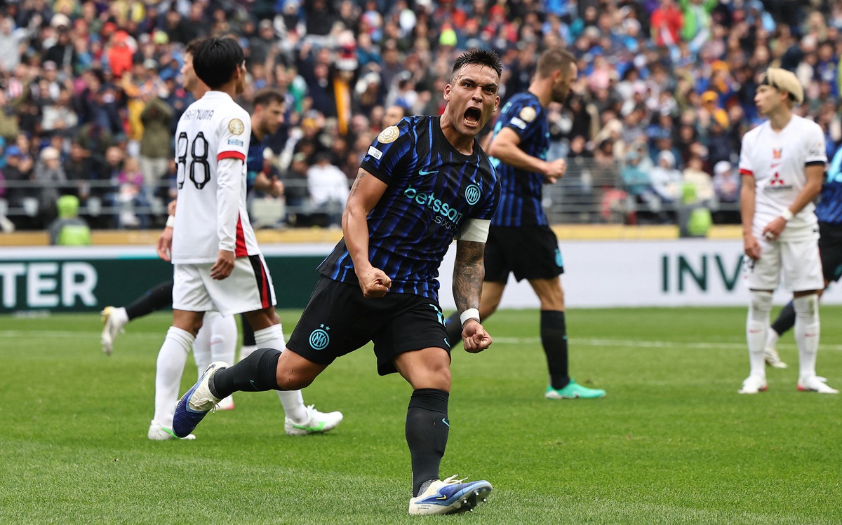 Lautaro Martinez ghi siêu phẩm giúp Inter Milan thắng nhọc nhằn đội bóng từ Nhật Bản