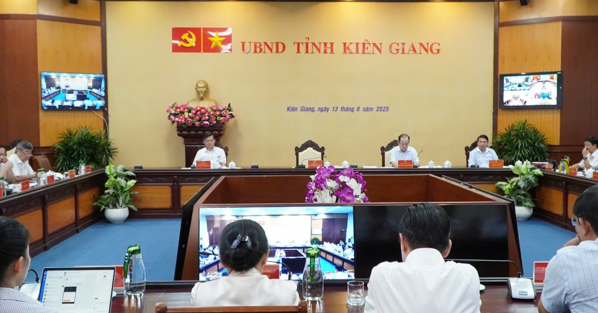 Hỗ trợ cán bộ sau sáp nhập tỉnh An Giang đi lại ra sao?