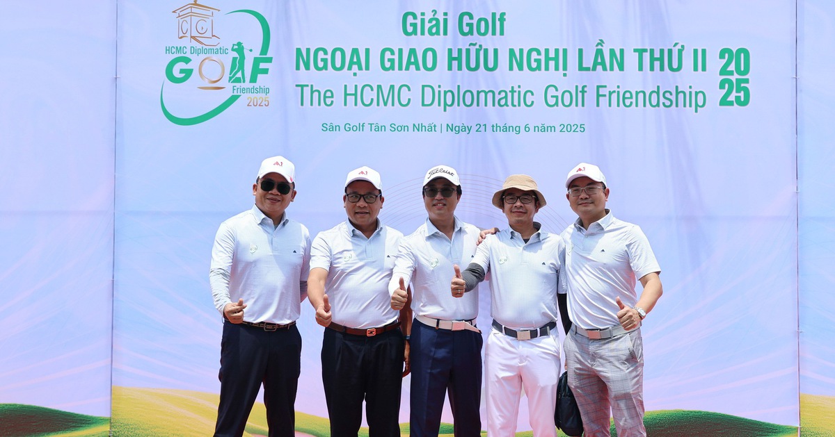 Nhiều giải thưởng hấp dẫn ở Giải golf Ngoại giao Hữu nghị lần thứ 2