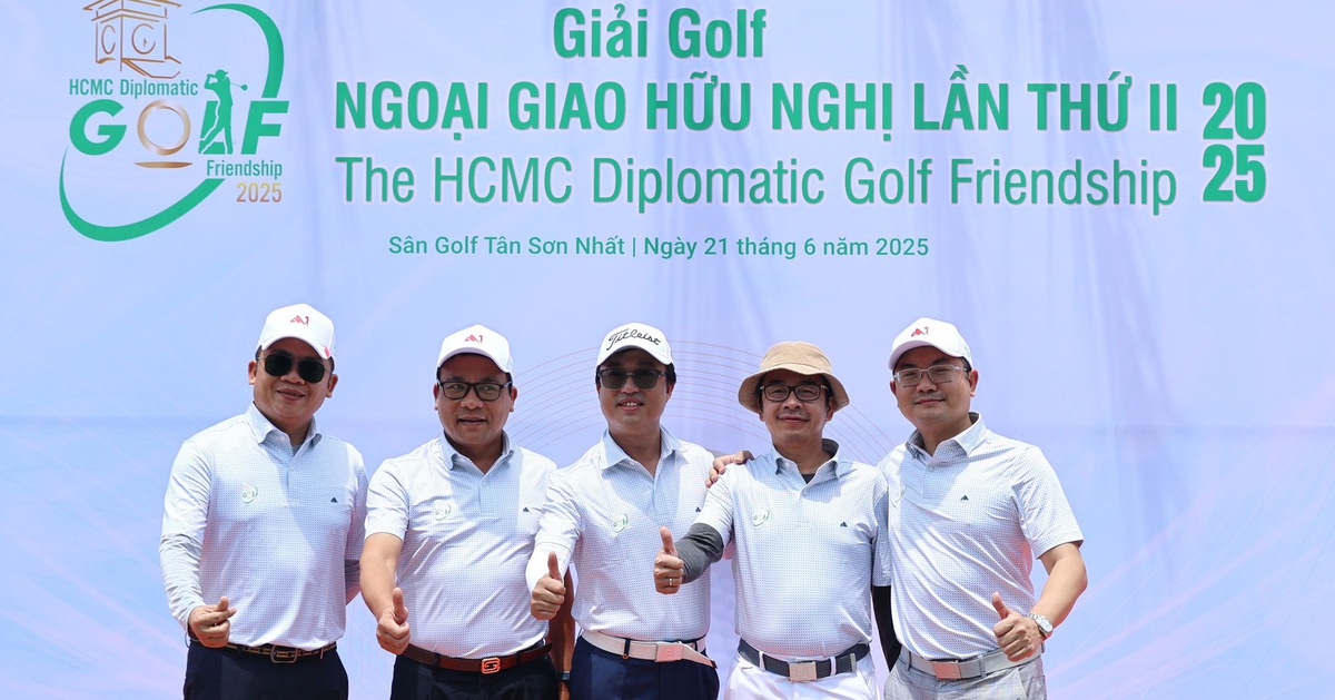 Nhiều giải thưởng hấp dẫn ở Giải golf ngoại giao hữu nghị lần thứ 2
