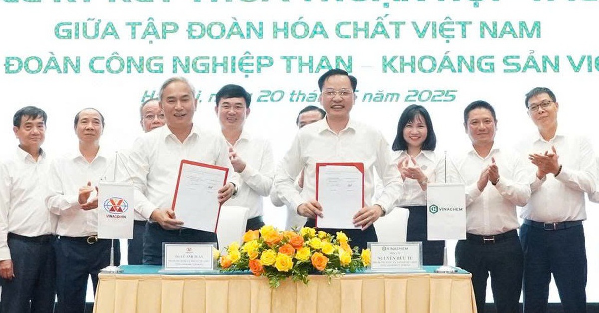 Hai tập đoàn hóa chất và than, khoáng sản bắt tay hợp tác mua bán sản phẩm