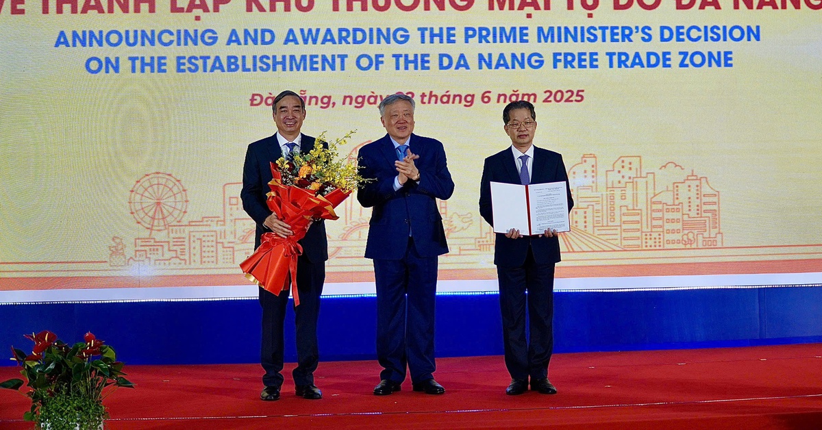 Phó thủ tướng Nguyễn Hòa Bình: Khu thương mại tự do Đà Nẵng là đầu tiên nhưng phải chắc thắng