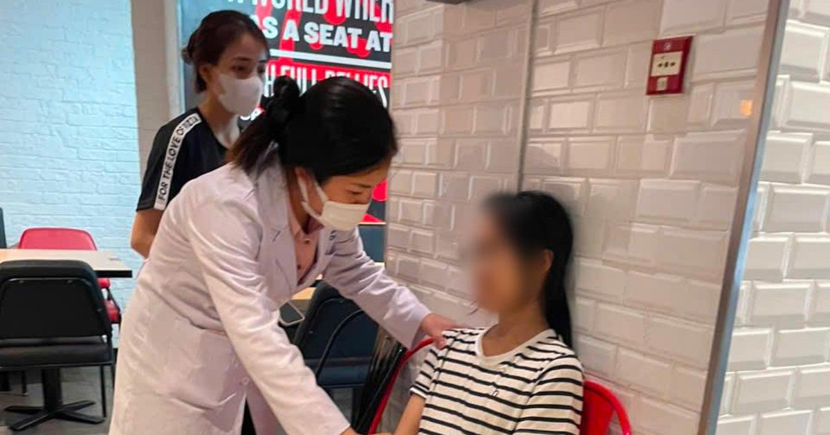 Nữ bác sĩ kịp thời cứu người bệnh trong gang tấc