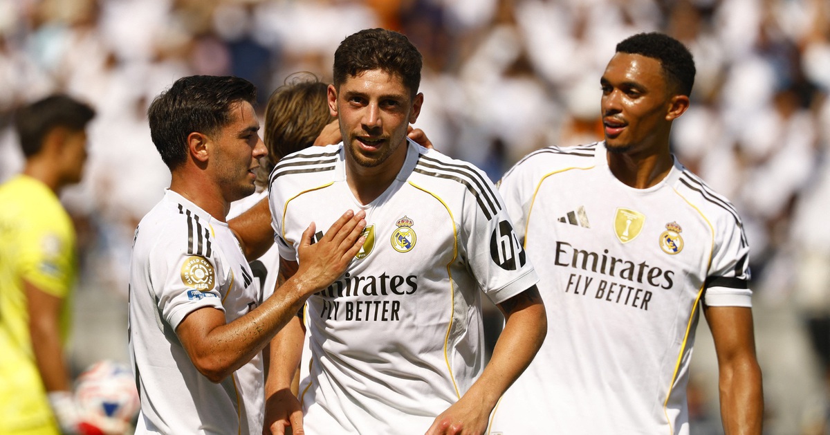 Mất người sớm, Real Madrid vẫn thắng giòn giã tại Club World Cup