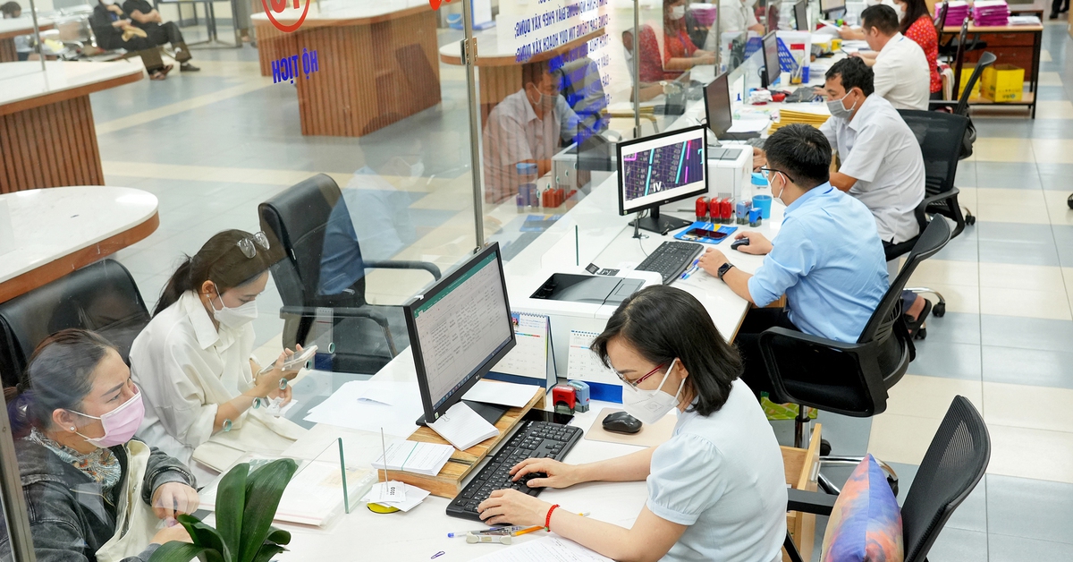 Bộ Nội vụ hướng dẫn mới nhất thực hiện nghị định 178, 67 với cán bộ, công chức nghỉ hưu trước tuổi