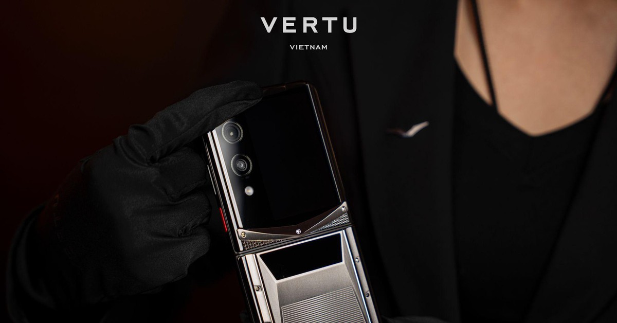 3 chiếc Vertu dành cho giới thành đạt