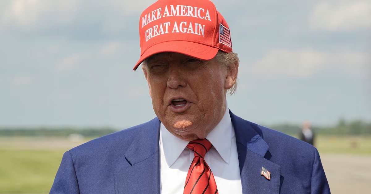 Ông Trump có phạm luật khi ra lệnh đánh bom Iran?