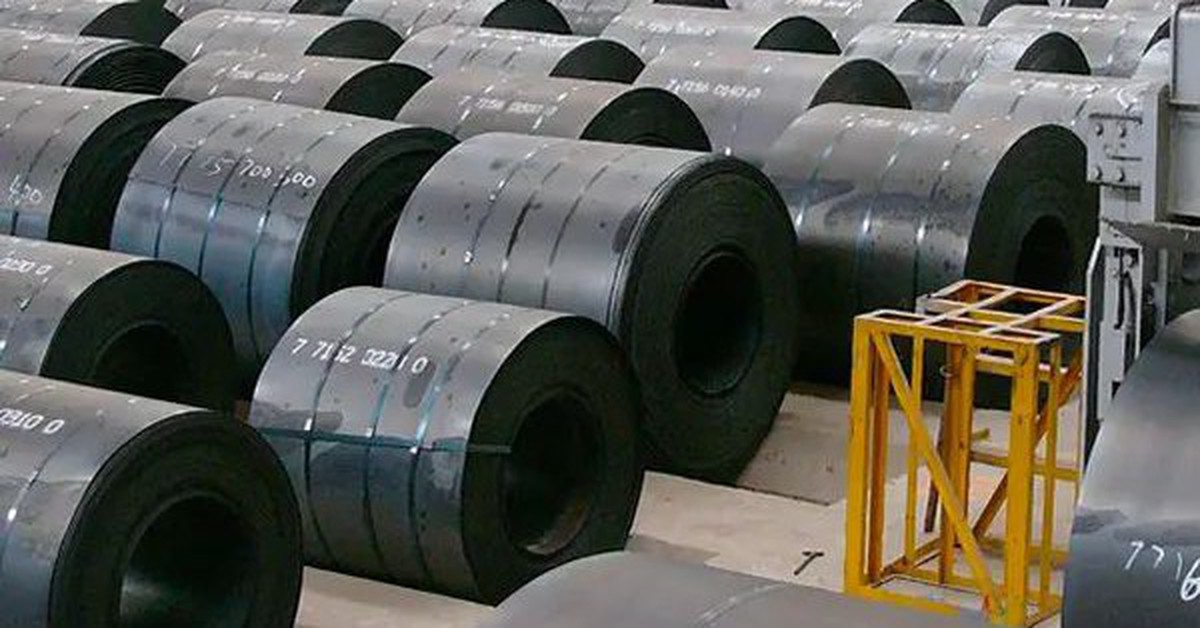 Nhập khẩu thép HRC khổ rộng từ Trung Quốc tăng sốc, nhiều doanh nghiệp 'khóc ròng'