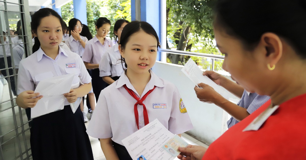 Điểm chuẩn vào lớp 10 TP.HCM: Sẽ căng thẳng ở trường tốp trên