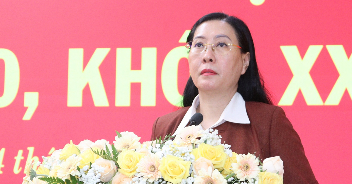 Bí thư Quảng Ngãi: Cán bộ làm việc cho dân không chỉ đúng mà phải tử tế