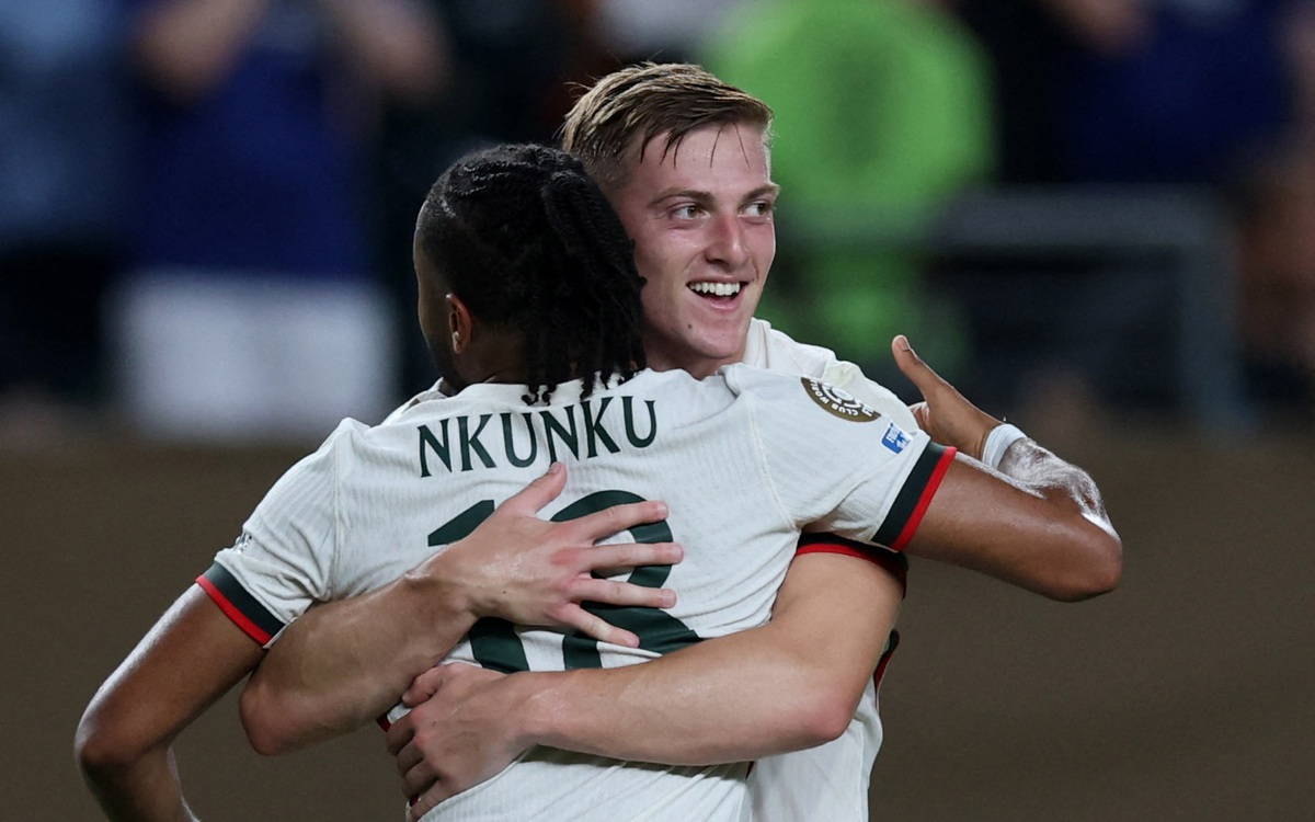 ES Tunis - Chelsea (hết hiệp 1) 0-2: Delap nâng tỉ số