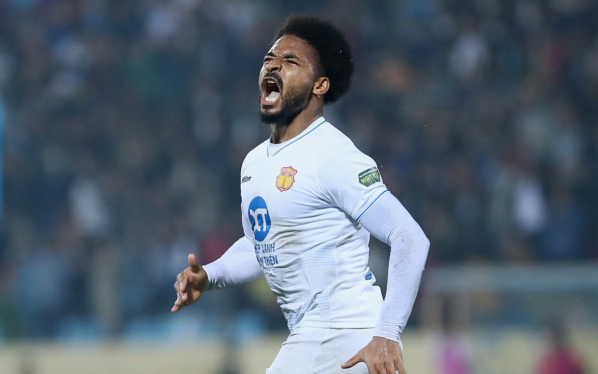 CLB Nam Định tham dự đến 5 đấu trường