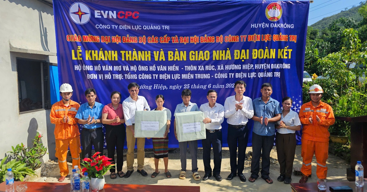 Khánh thành nhà đại đoàn kết do ngành điện hỗ trợ tại Quảng Trị