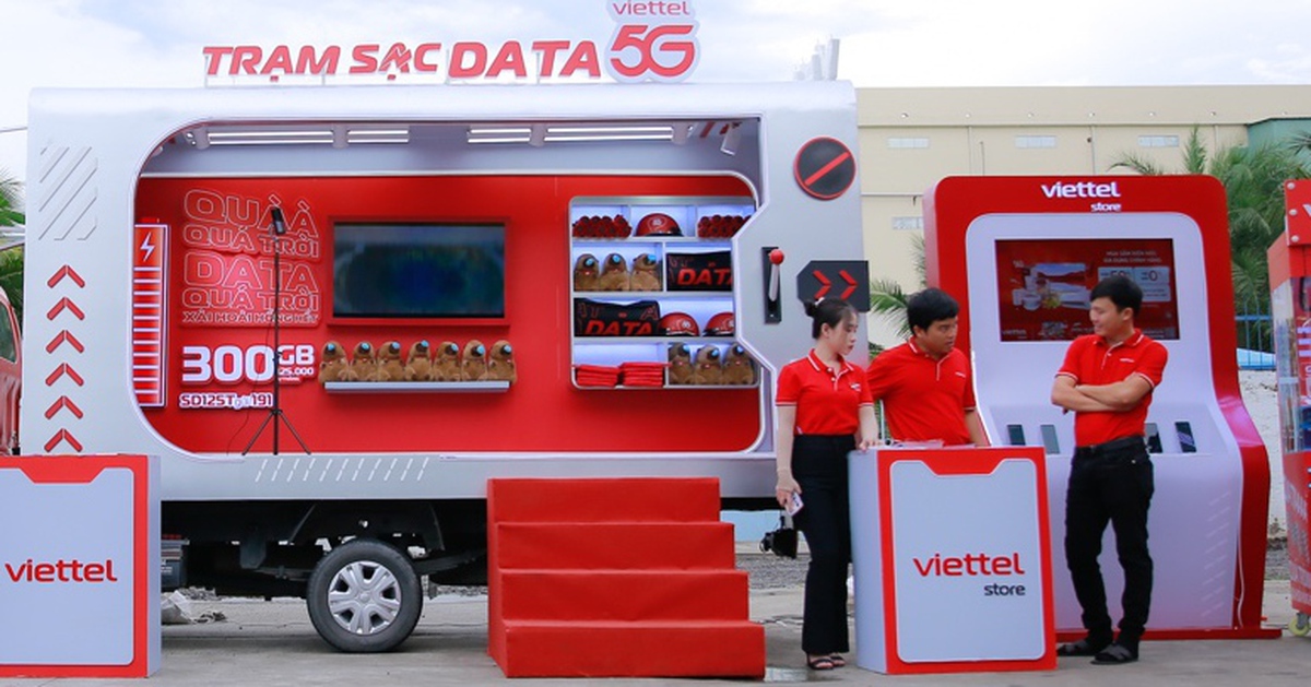 Chuyến xe công nghệ mang 5G đến tận tay người dân miền Tây