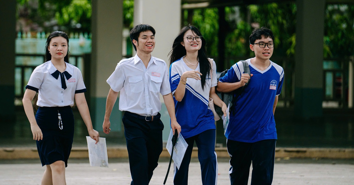 Hướng dẫn điền phiếu làm bài thi trắc nghiệm tốt nghiệp THPT 2025