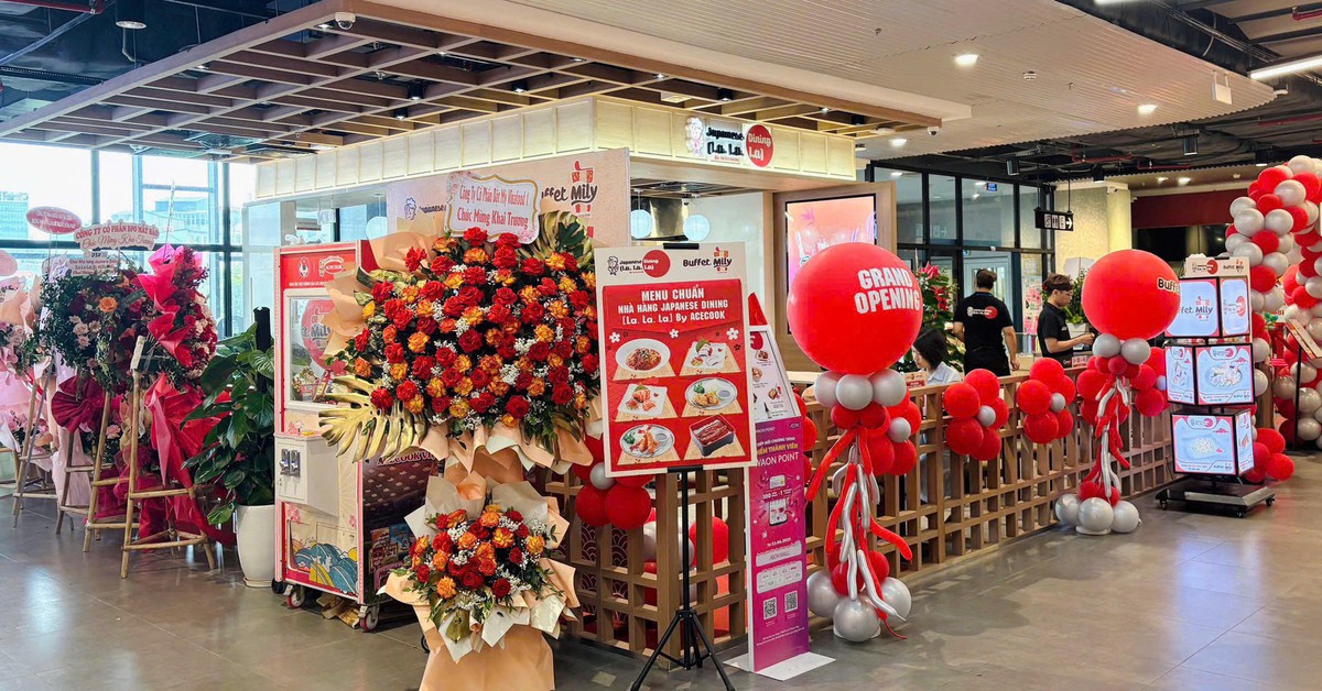 Acecook Việt Nam khai trương nhà hàng Japanese Dining (La La La)