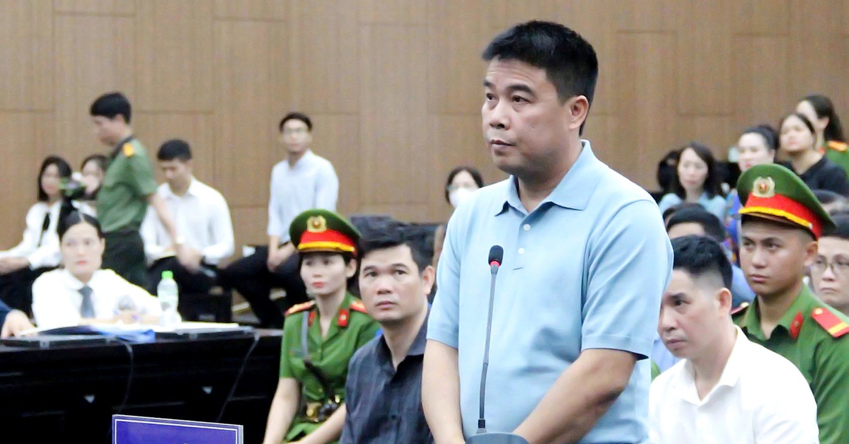 Chủ tịch Tập đoàn Phúc Sơn kéo vali chứa hàng chục tỉ hối lộ cựu lãnh đạo tỉnh