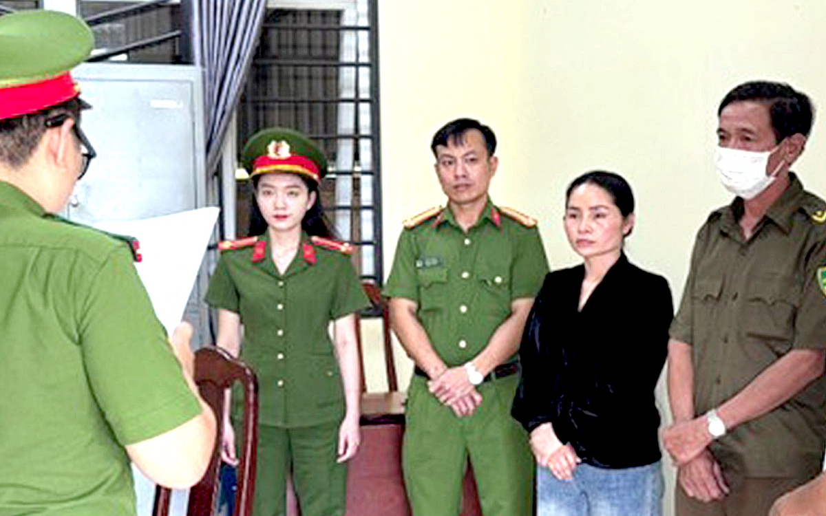 Bắt giám đốc sản xuất, buôn bán thảo dược giả ở Đắk Lắk, ghi bao bì là trung tâm uy tín ở Hà Nội