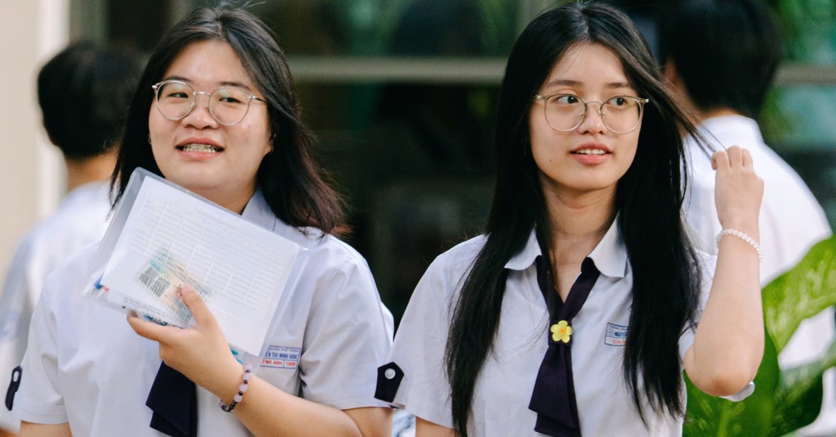Thí sinh nói gì về đề thi văn tốt nghiệp THPT 2025