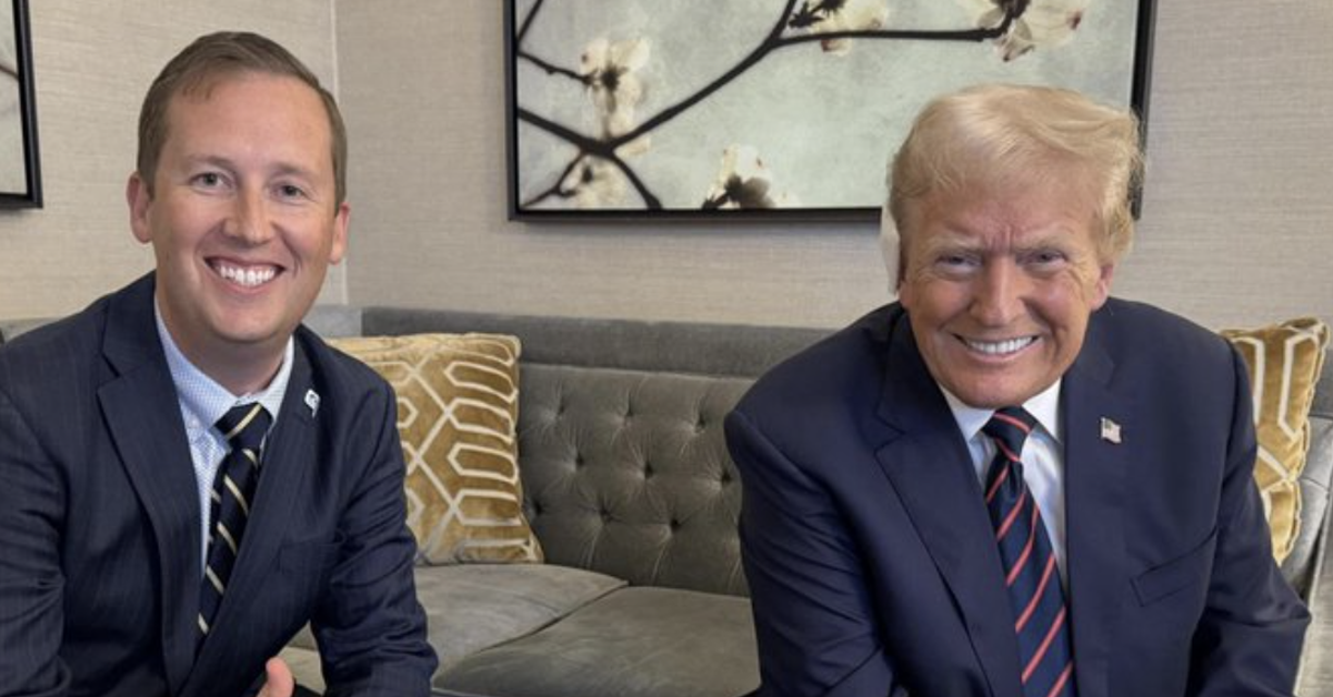 Có thật trợ lý của Tổng thống Trump là gián điệp cho Nga?