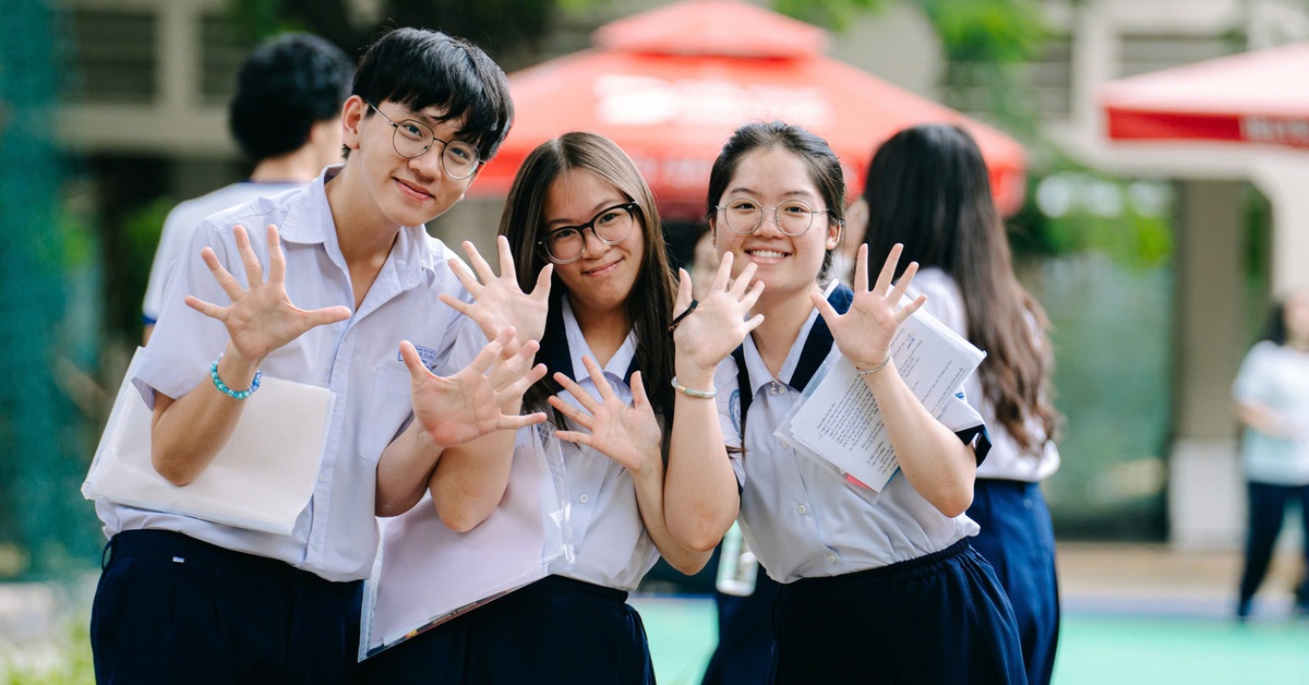 Thi tốt nghiệp phổ thông năm 1999 và bây giờ