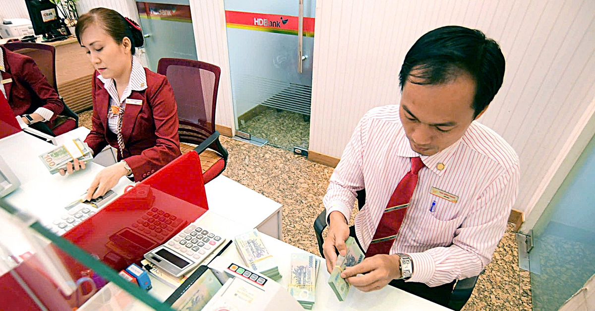 Hơn 1 triệu tỉ đồng được bơm ra nền kinh tế - Kỳ 1: Mừng nhưng vẫn lo chất lượng tín dụng
