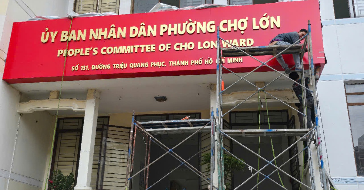 Phường Chợ Lớn mới đã gắn bảng tên trụ sở mới