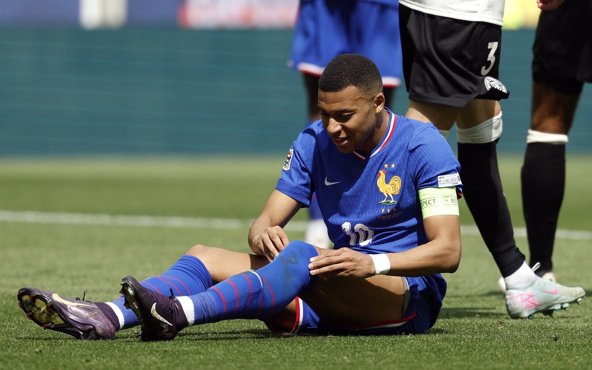 Mbappe tố PSG 'quấy rối và tống tiền'