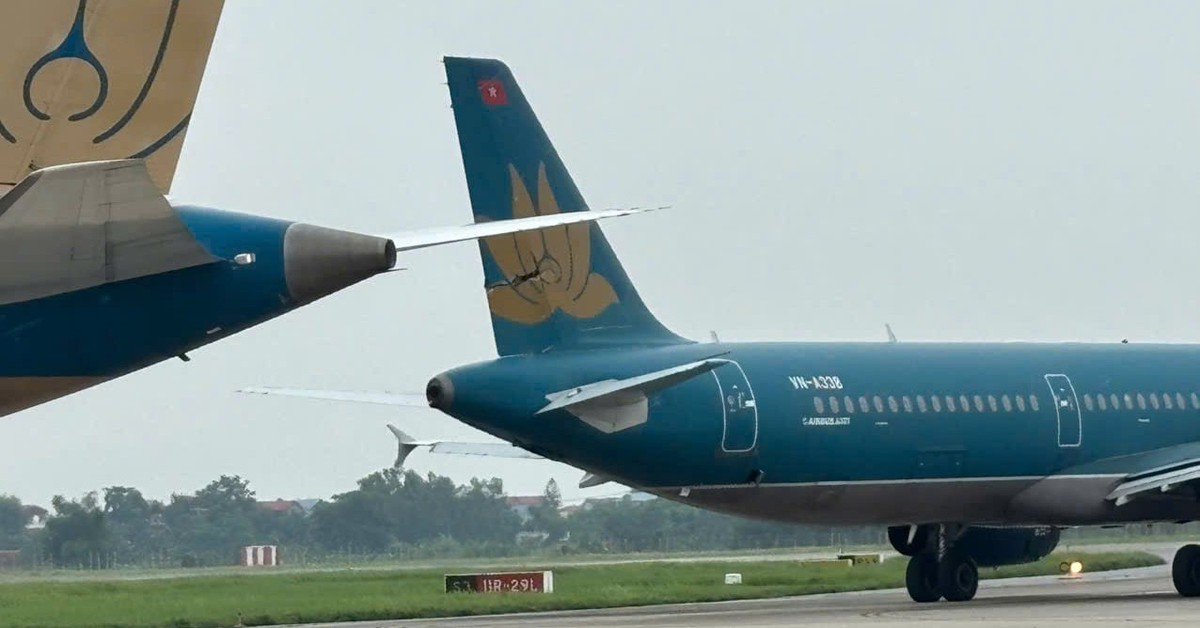 Hai máy bay va nhau trên đường lăn tại sân bay Nội Bài