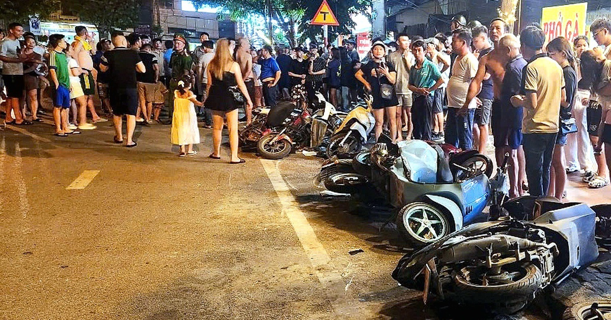 Công an Bắc Ninh tạm đình chỉ công tác người cầm lái ô tô đâm nhiều xe máy