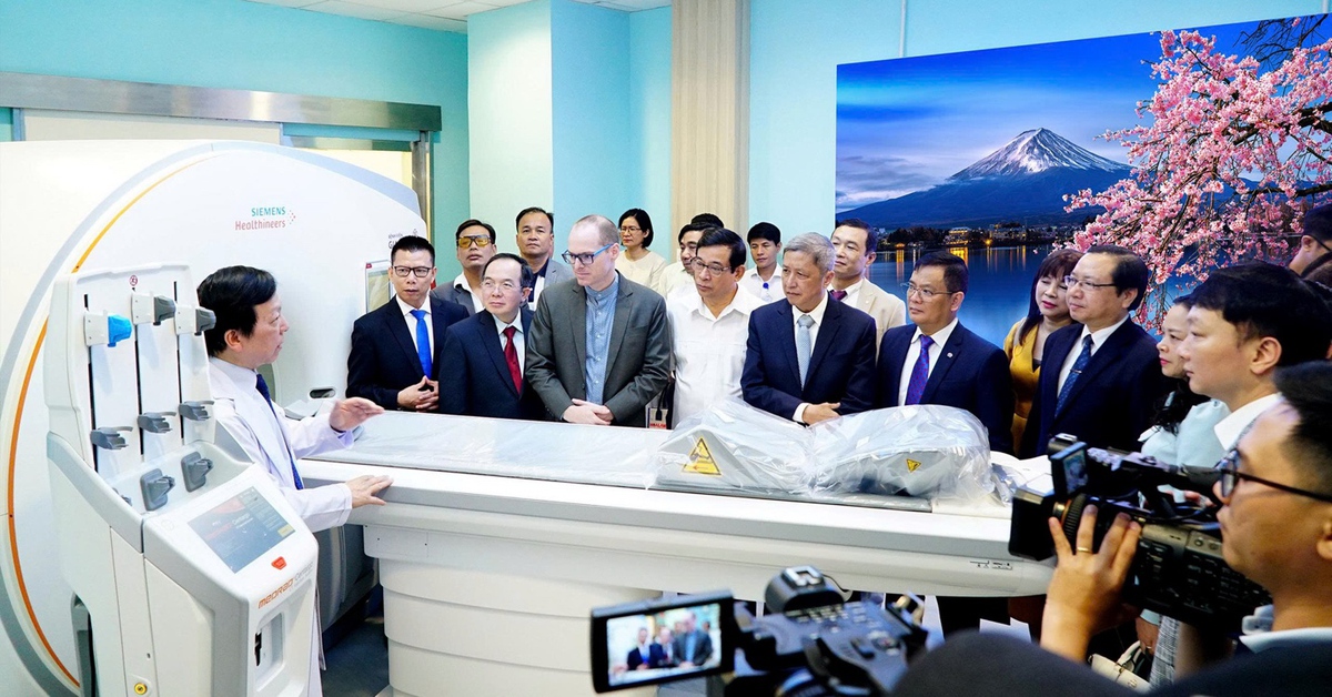 Bệnh viện Gia An 115 sắm siêu máy CT - 'Trợ thủ' đắc lực