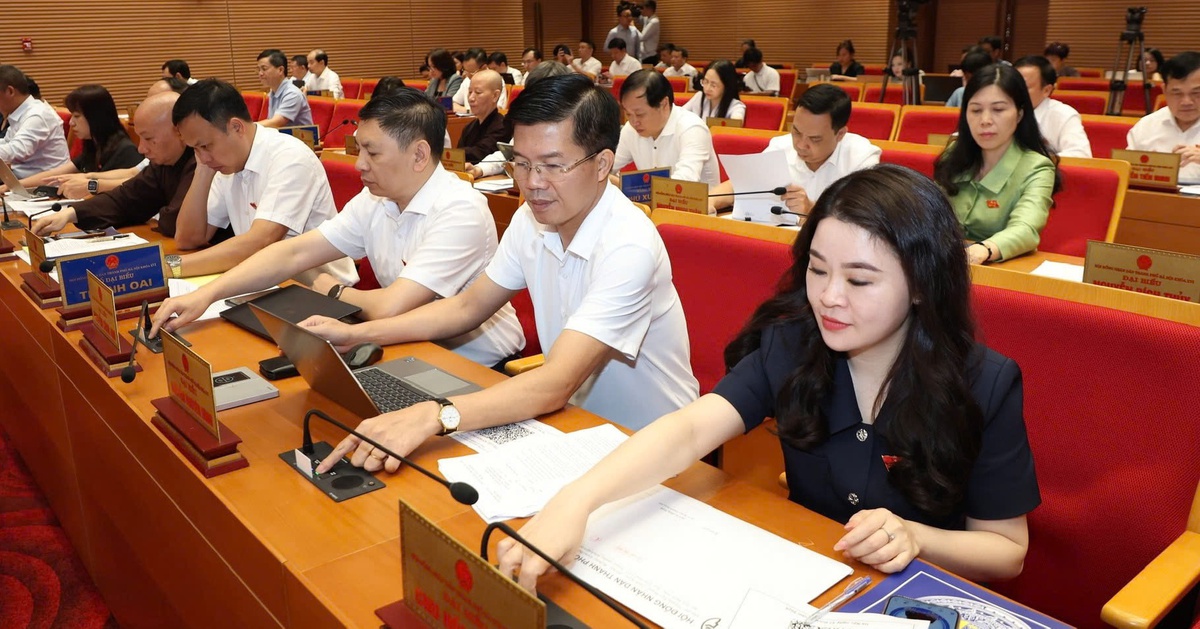 Hà Nội chuyển hơn 27.700 dự án/nhiệm vụ từ cấp quận, huyện về cấp xã mới thực hiện