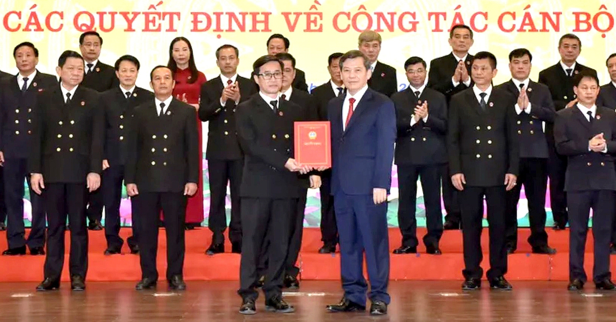 Ai là chánh tòa phúc thẩm Tòa án nhân dân tối cao tại Đà Nẵng?