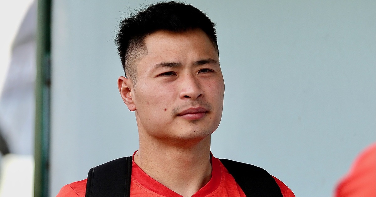 CLB Nam Định chiêu mộ tuyển thủ Việt Nam Đặng Văn Tới