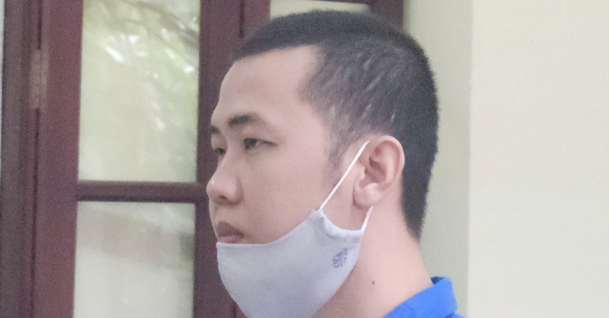 Chỉ một cái nhìn xa lạ mà thành vụ đánh nhau của... 36 người