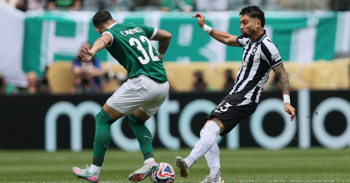 Palmeiras - Botafogo (hết hiệp 1) 0-0: Palmeiras kiểm soát cuộc chơi