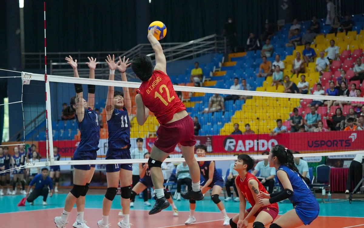 Đội tuyển U21 Việt Nam thất bại trận mở màn Giải bóng chuyền VTV Cup 2025