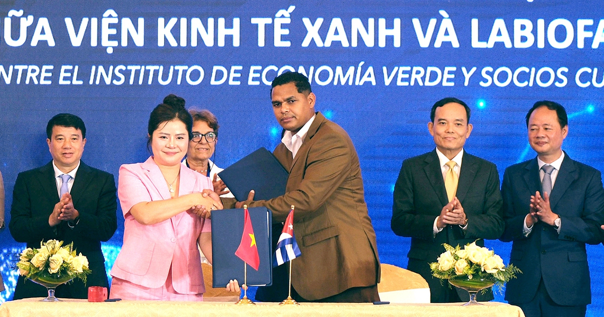 Việt Nam hợp tác với Cuba điều chế thuốc điều trị ung thư từ nọc bò cạp xanh