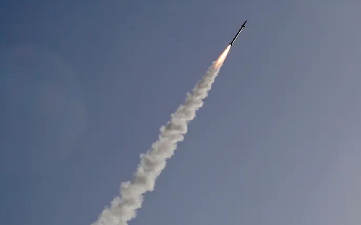 Giữa lúc căng thẳng, Yemen phóng tên lửa vào Israel