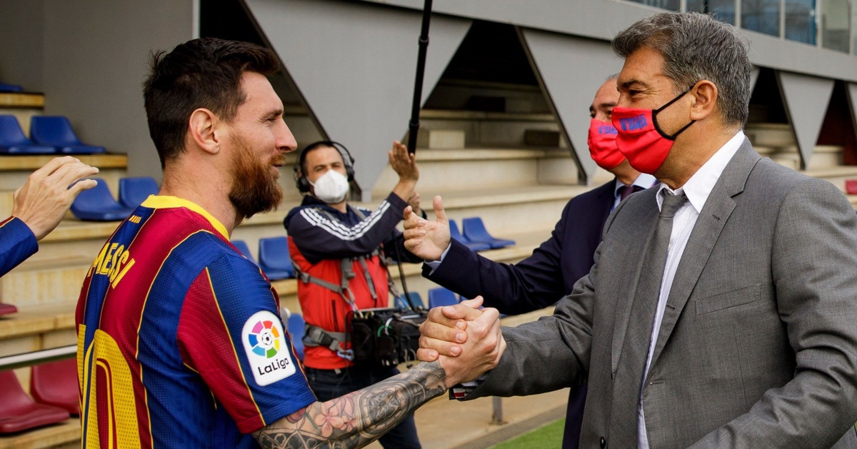 Đã rời CLB 4 năm, nhưng Barca còn nợ Messi bao nhiêu tiền lương?