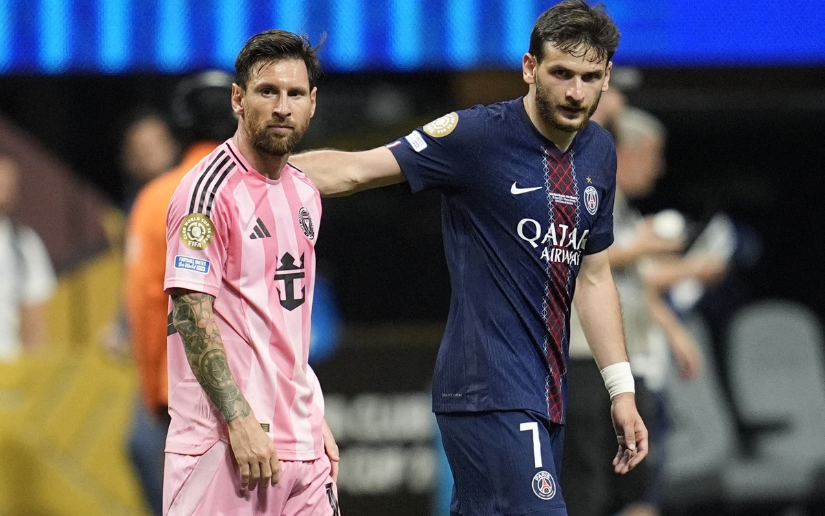 Messi bị chế giễu tàn bạo sau khi thua đậm PSG