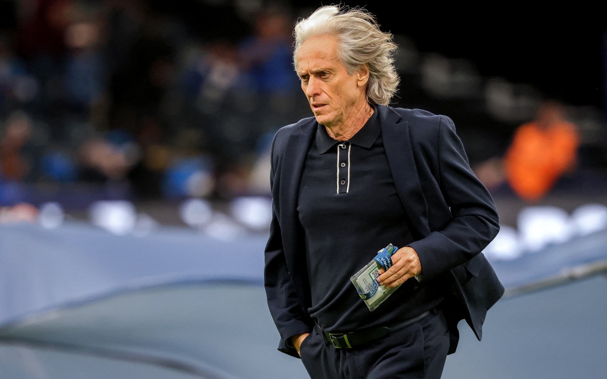 Ronaldo 'cho phép' Al Nassr bổ nhiệm HLV đồng hương