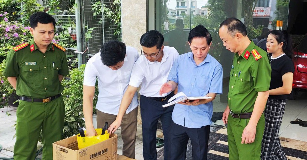 Khám xét nhà ‘trùm giang hồ xứ Thanh’ để đấu tranh với nhóm tội phạm