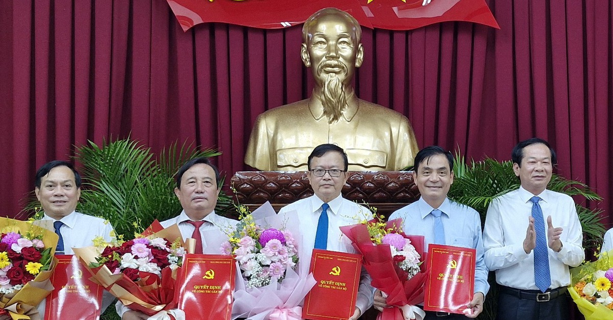 Nhiều lãnh đạo TP Cần Thơ nghỉ hưu trước tuổi